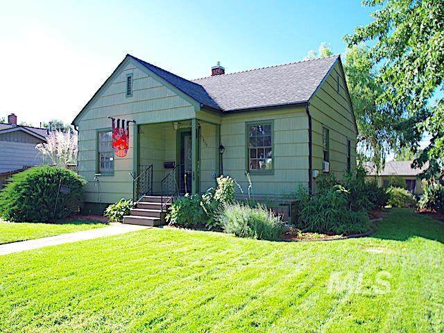 555 Court Street - Photo 1