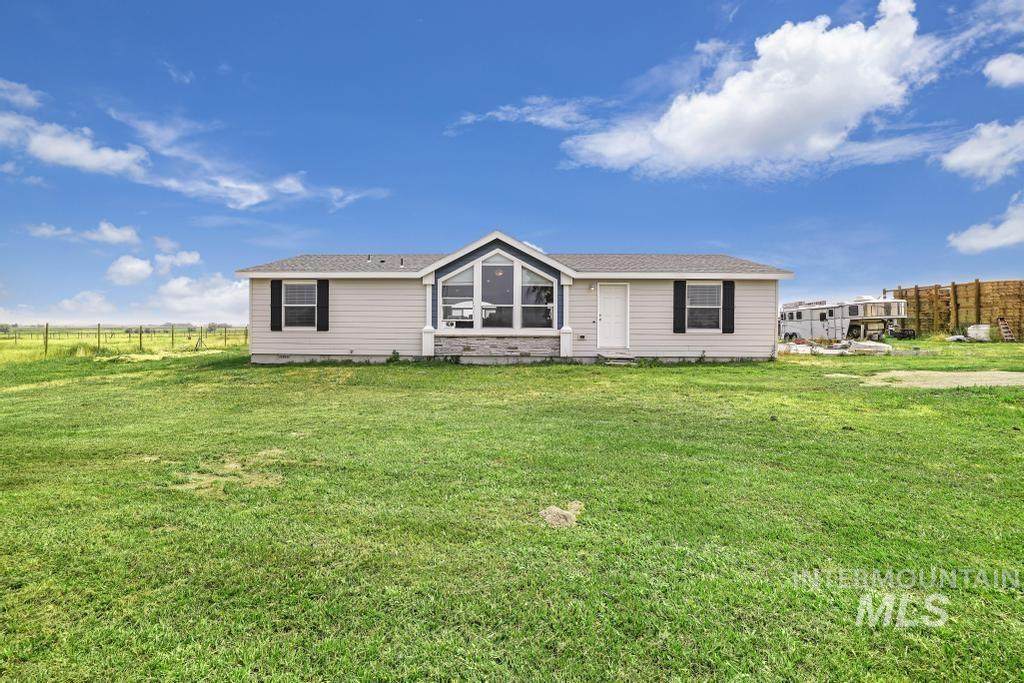 3016 N 3500 E - Photo 1