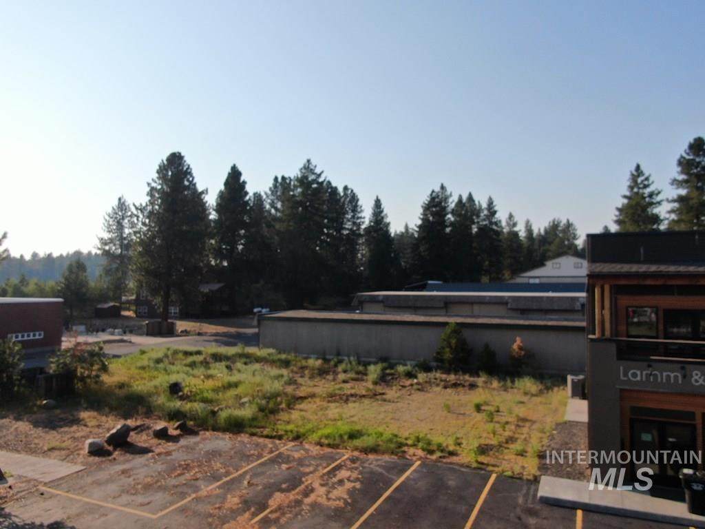309 Deinhard Ln - Photo 1