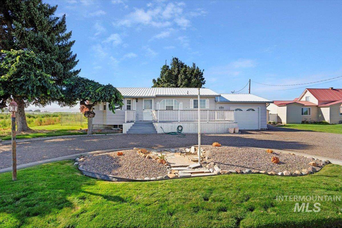 22531 Highway 30 - Photo 1