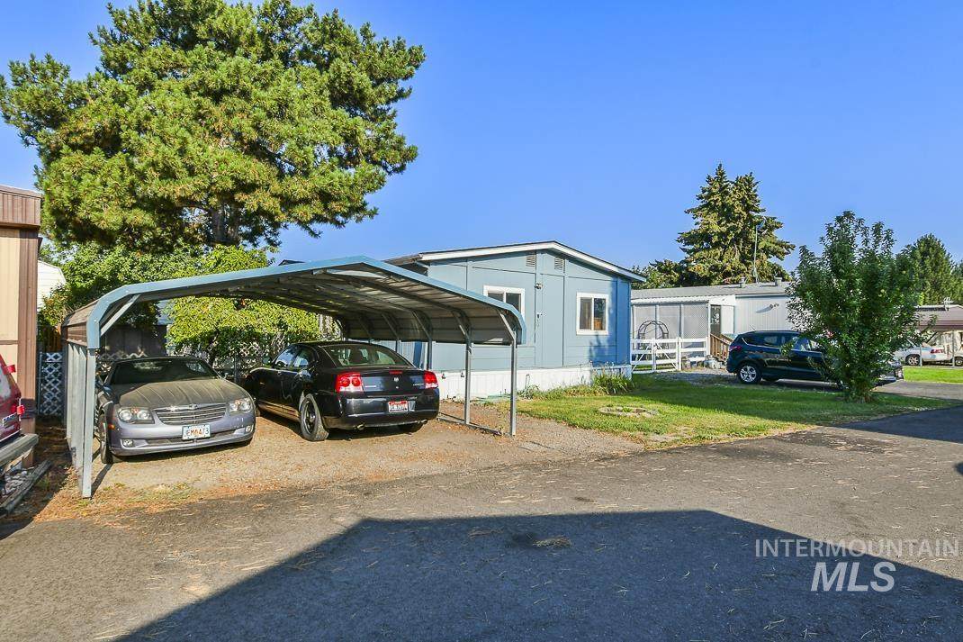 1401 N Midland Blvd - Photo 1