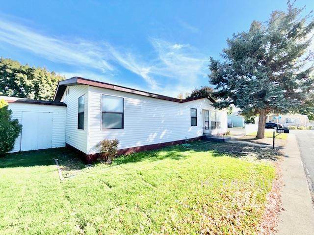 900 N Dove Ln - Photo 1