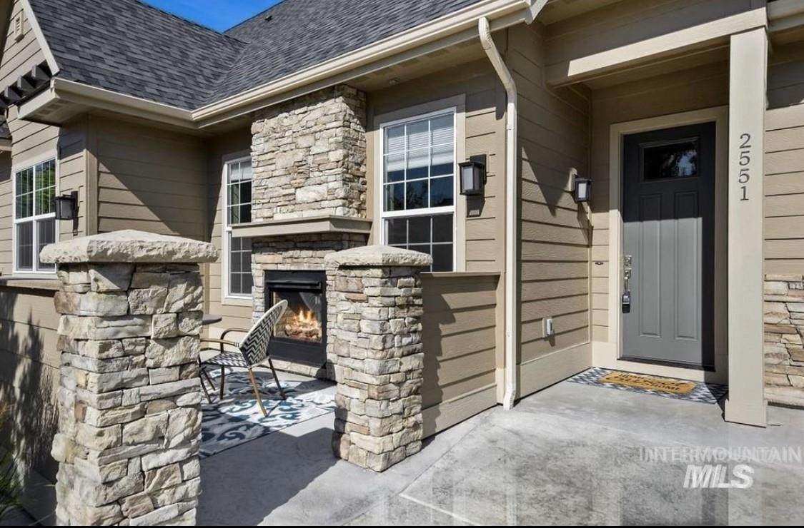 2551 Willow Grove Lane - Photo 1