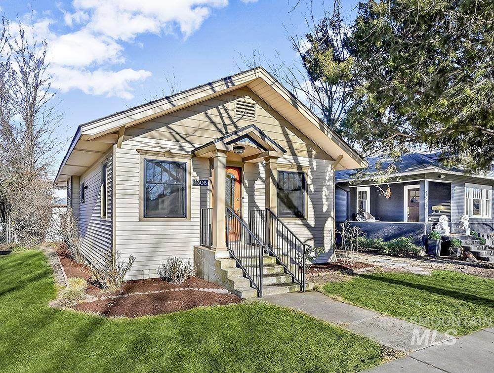 1308 Jefferson St - Photo 1