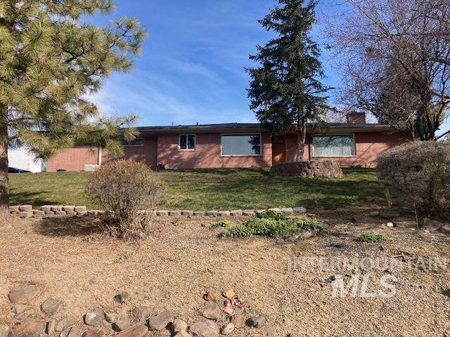 250 Fairmont Dr - Photo 1