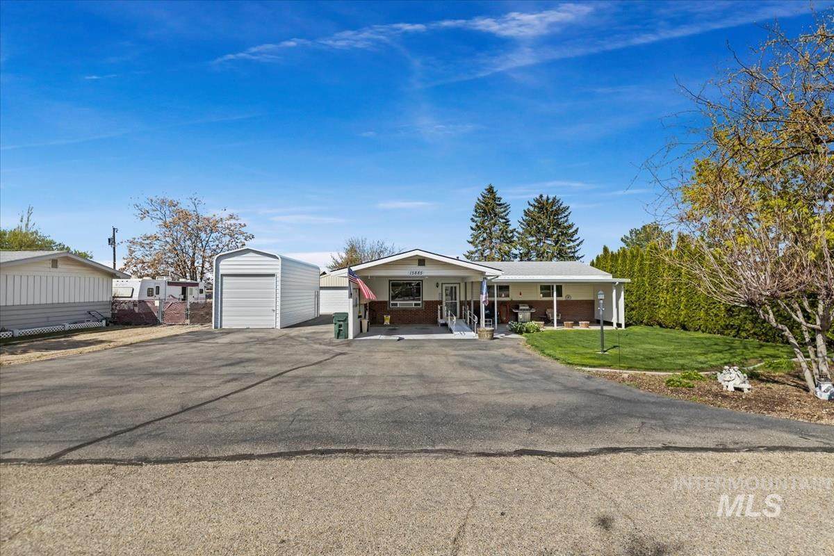 15885 Ellis - Photo 1