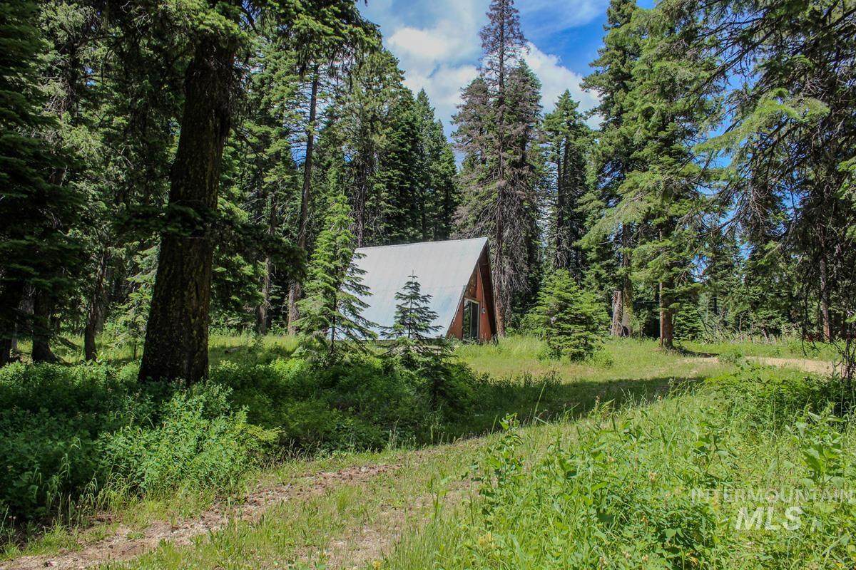 1801 Canary Trail - Photo 1
