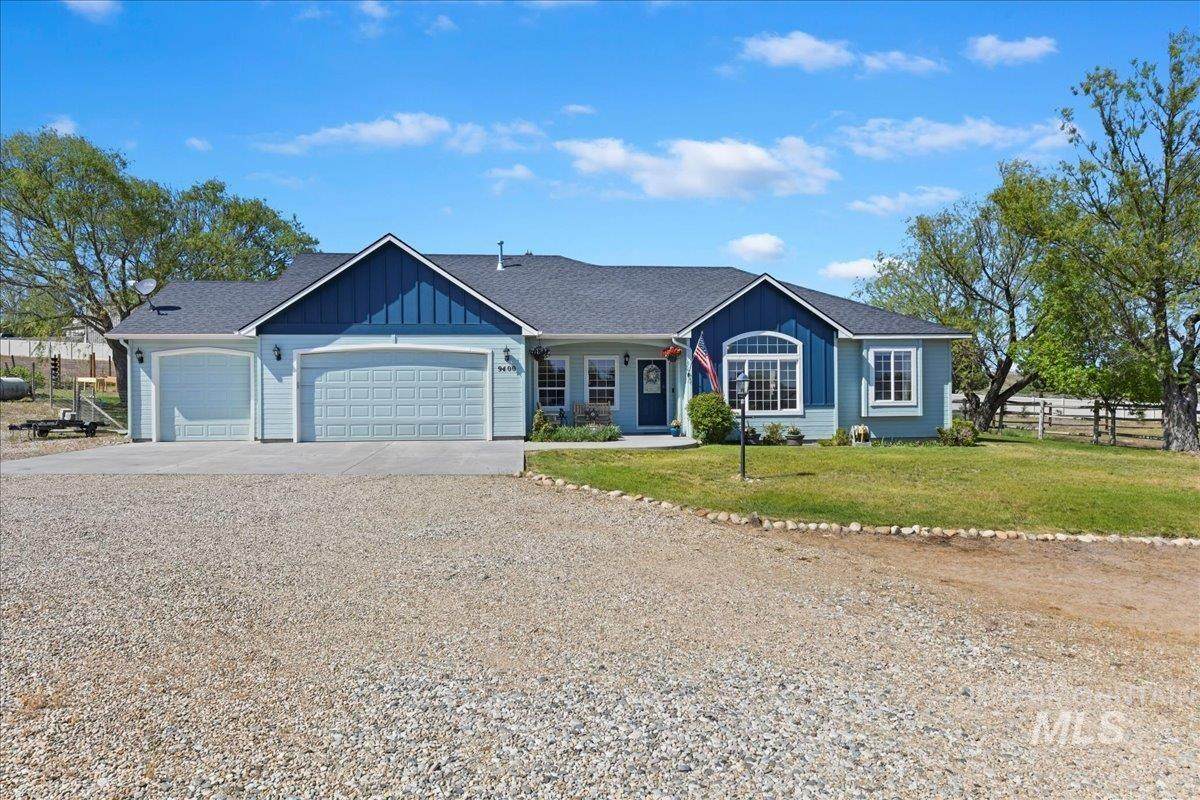 9400 Gloria Rd - Photo 1