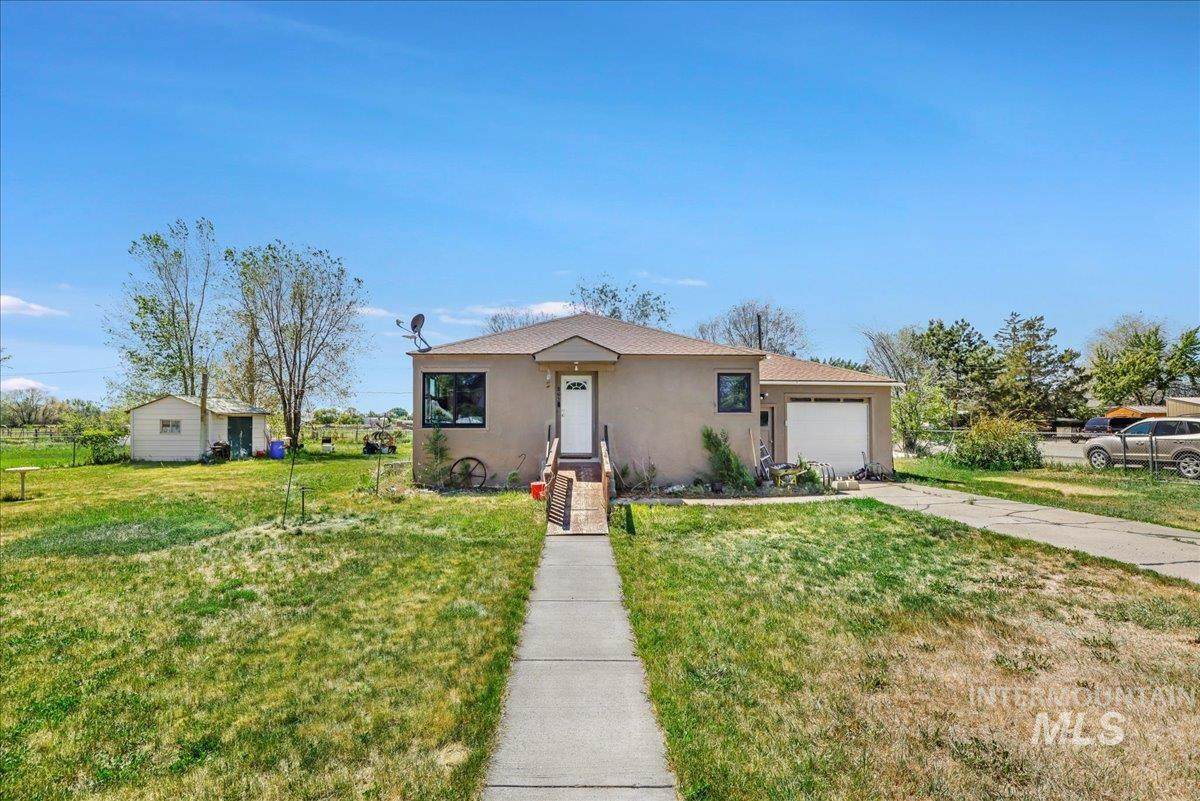 805 Utah - Photo 1