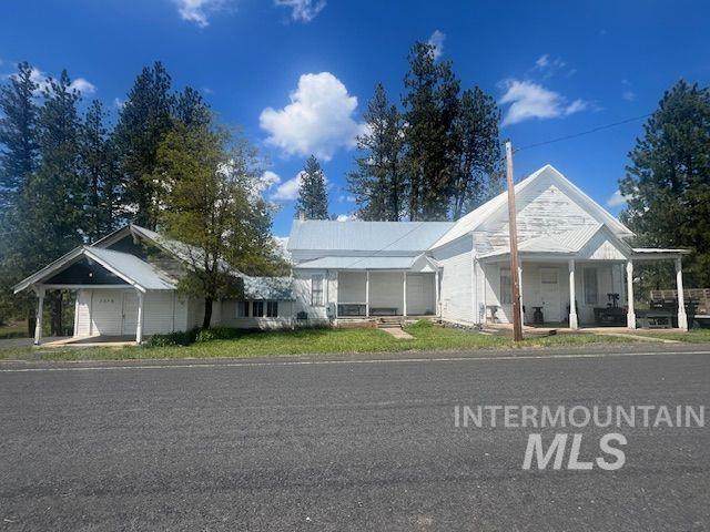 2070 Woodland Road - Photo 1