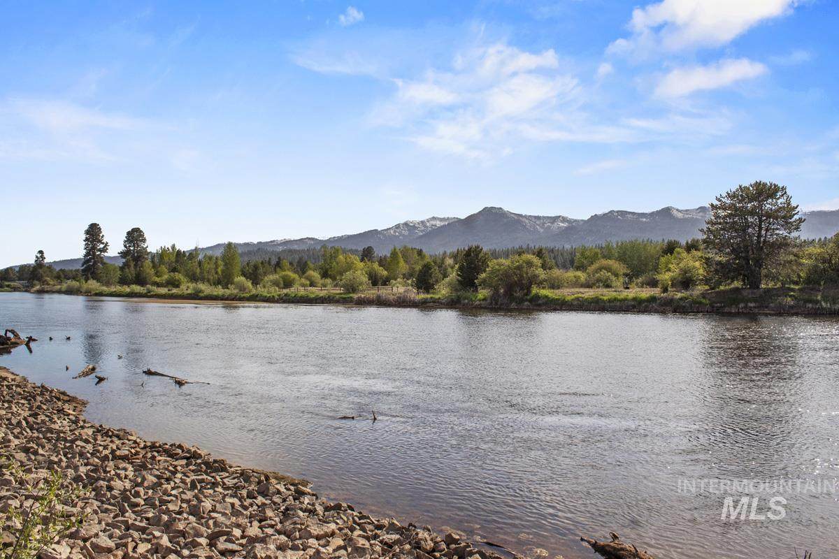 L15 B1 River Bank Drive - Photo 1