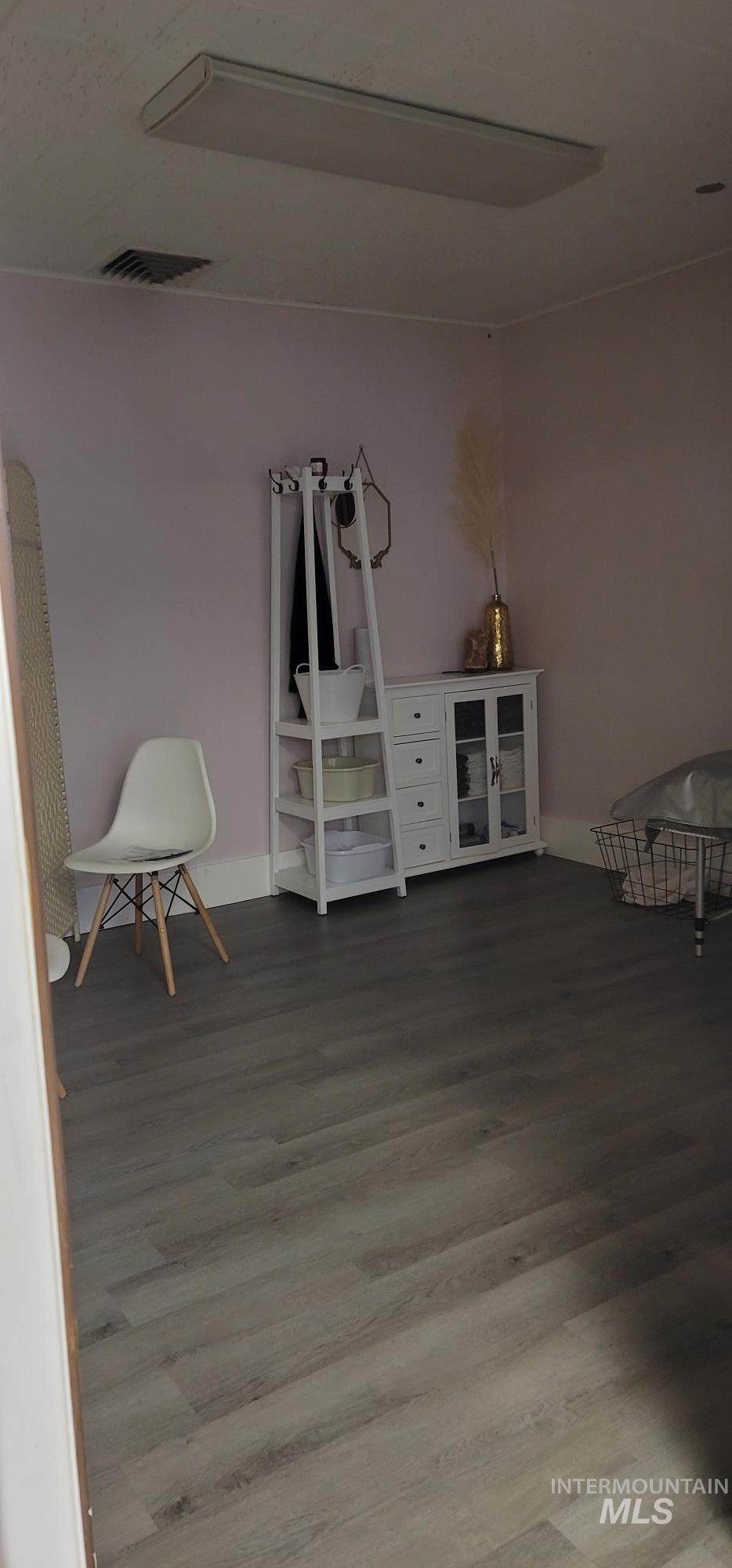 1525 Addison - Photo 1