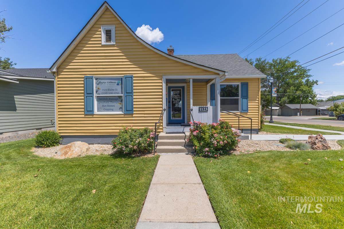1123 Blaine St - Photo 1