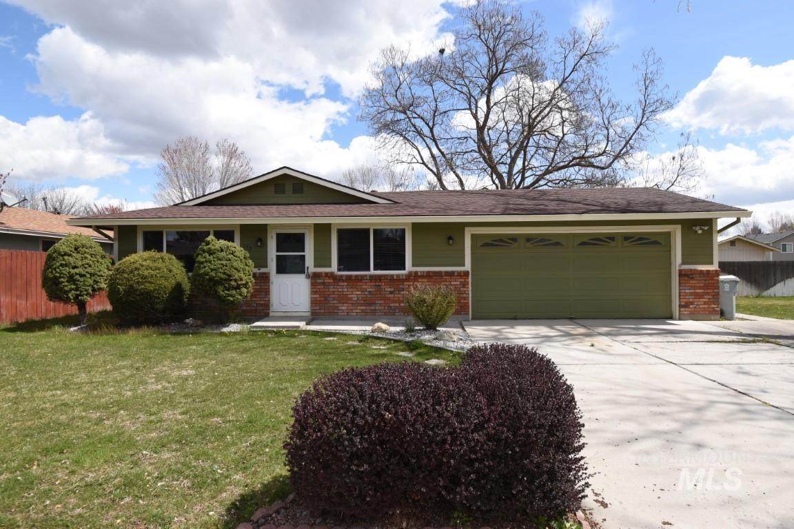 250 Harlan Place - Photo 1