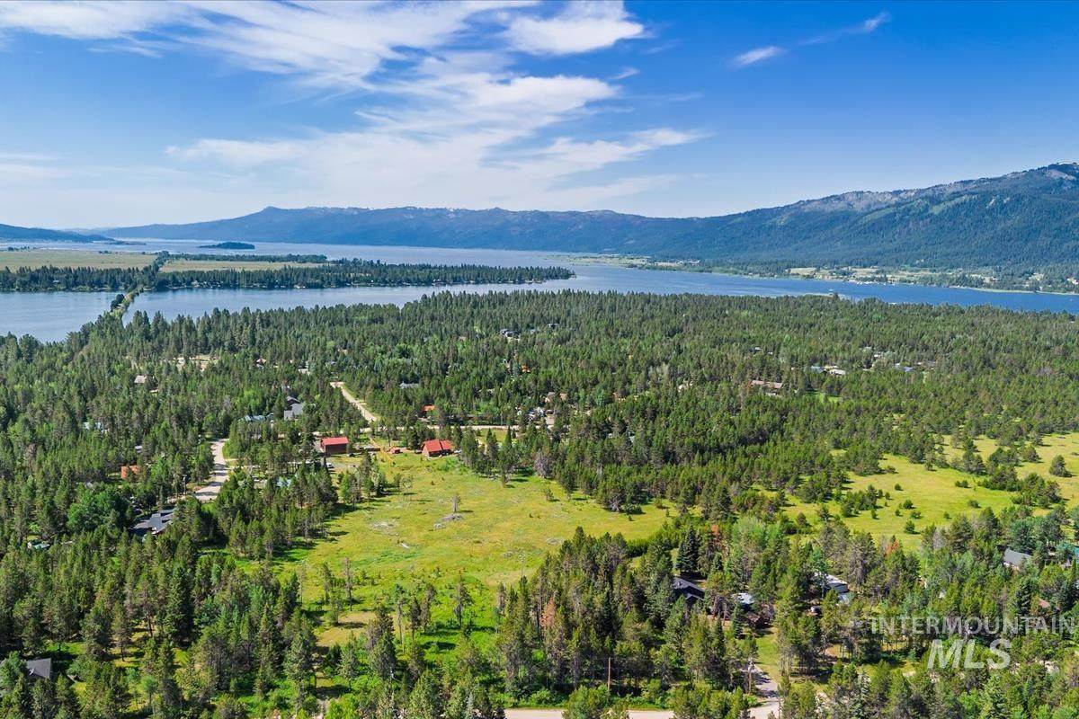 141 Camas Ln - Photo 1