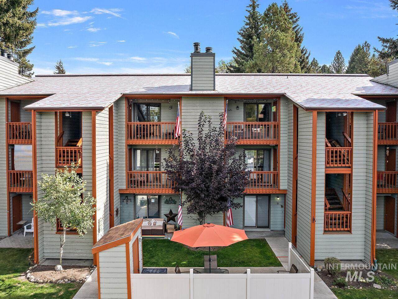 601 Hemlock St. - Photo 1