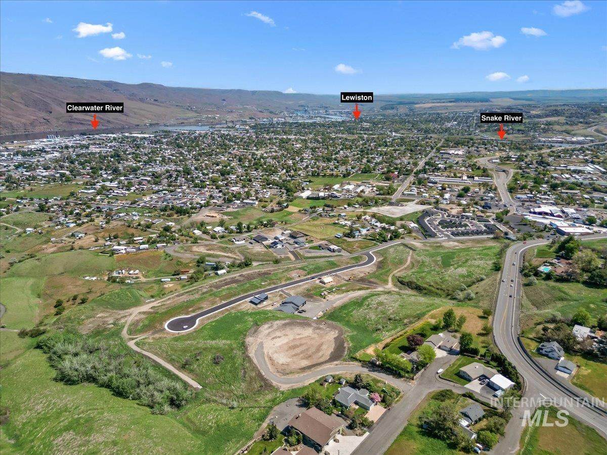 1651 Bennett Hill Drive - Photo 1