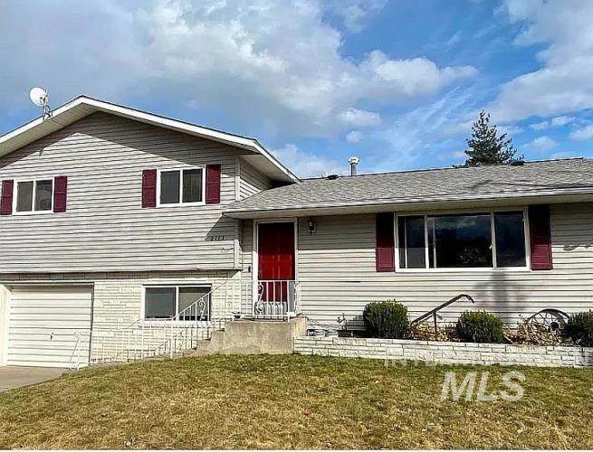 2113 Schaefer Drive - Photo 1