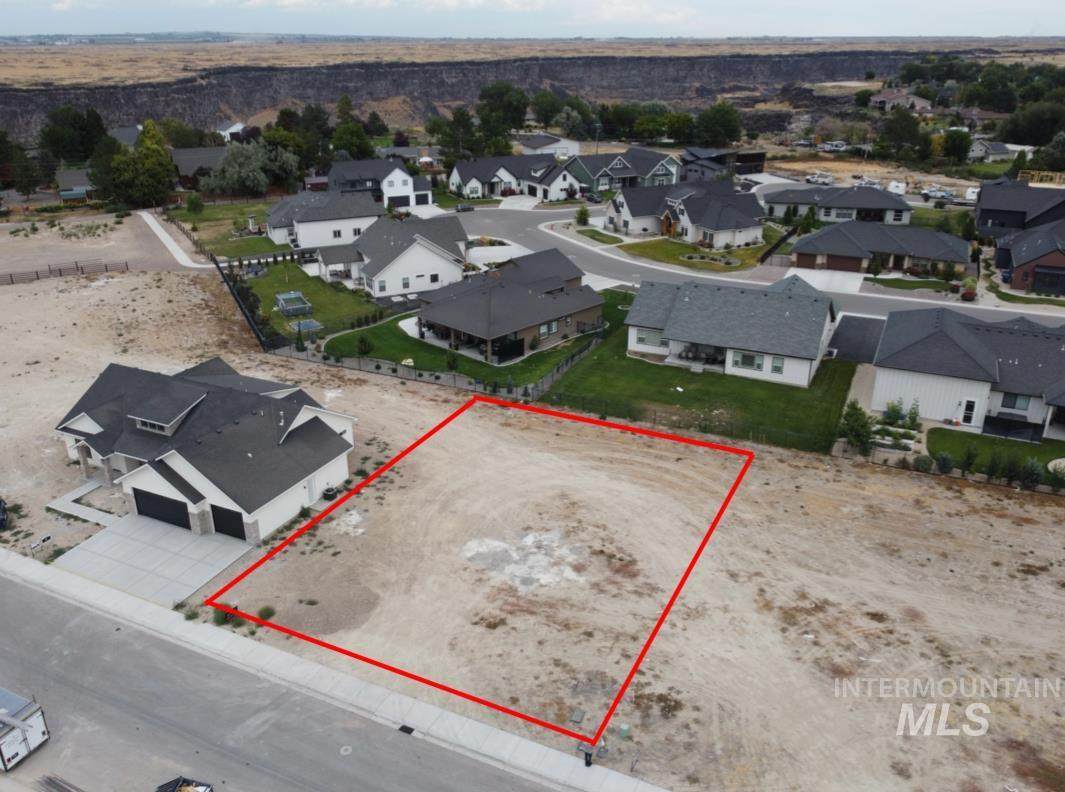 1612 Tule Drive - Photo 1