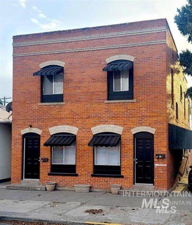 339 Idaho St - Photo 1