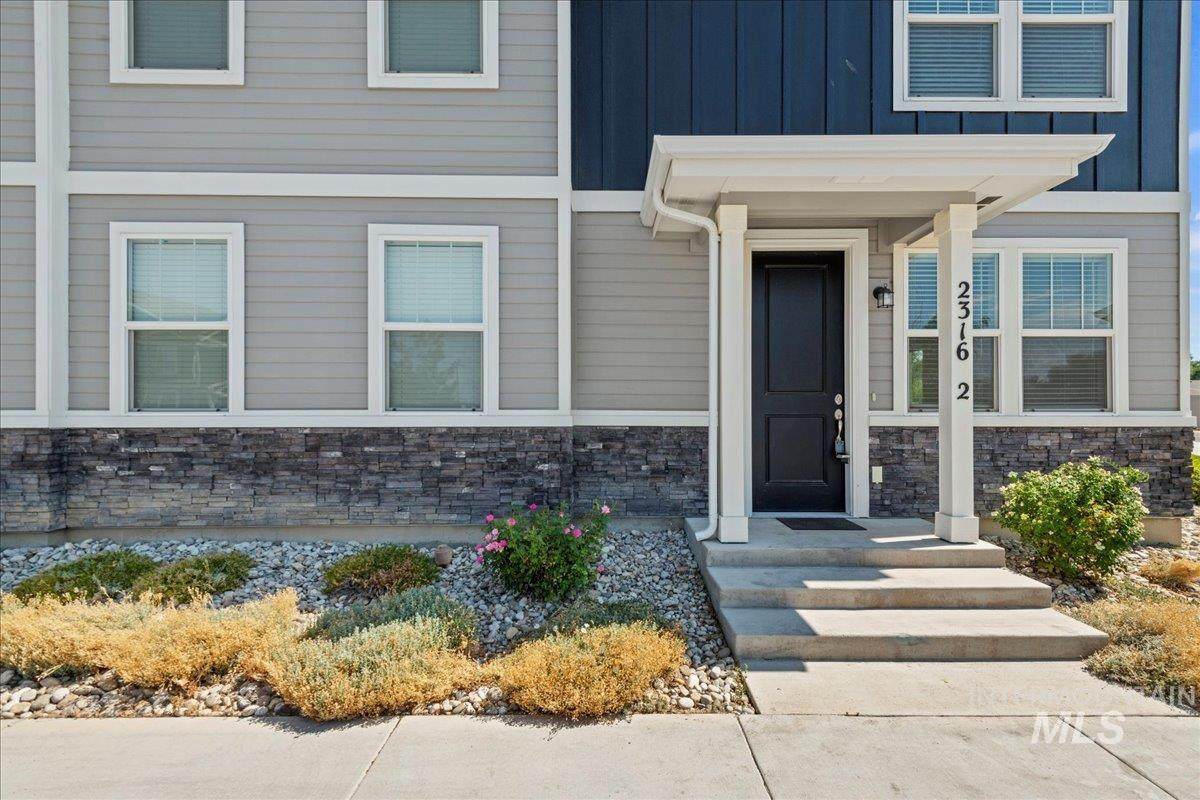 2316 E Spice Loop - Photo 1