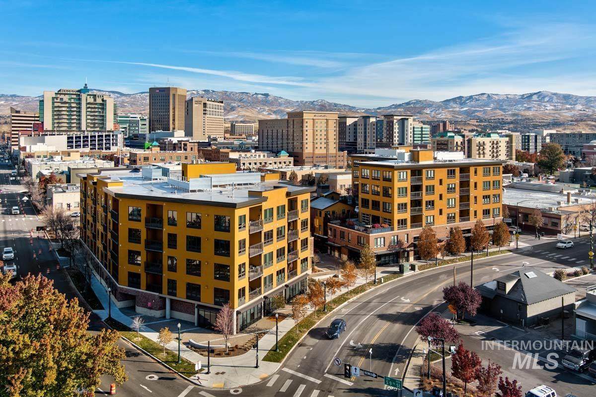 880 River Street Unit - Photo 1