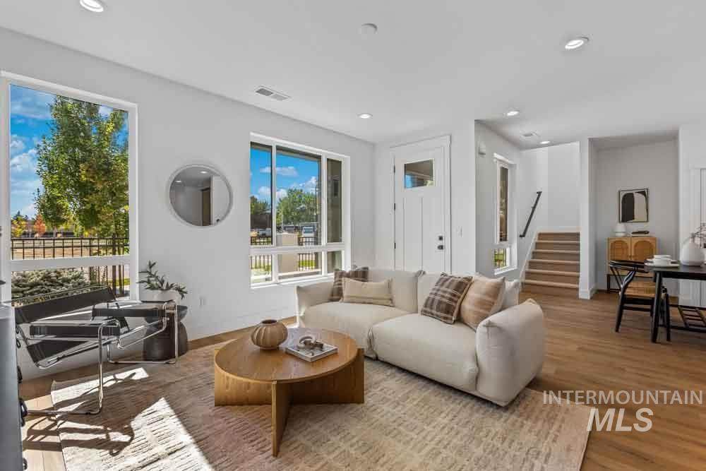 329 Lombard Ln - Photo 1