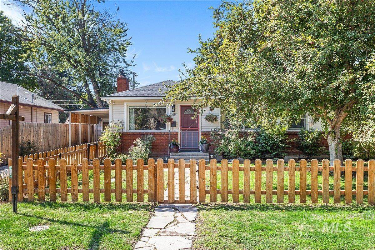 1617 Leadville - Photo 1