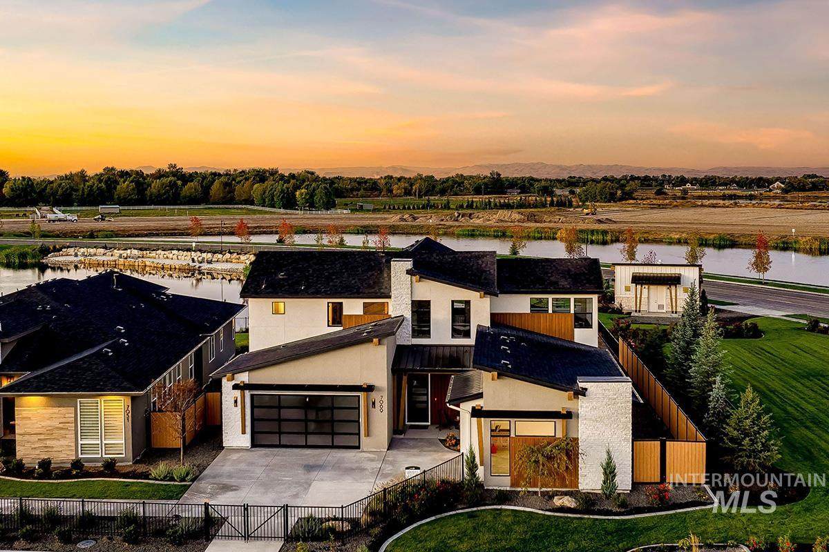 7069 Saddle Bred Way - Photo 1