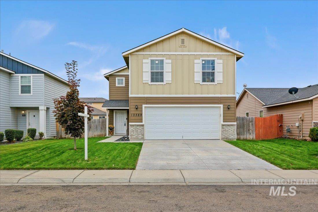 13589 Orlando - Photo 1