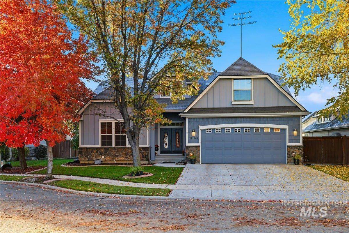 1063 Hitchcock St - Photo 1