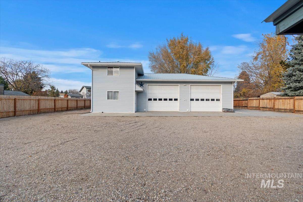 11800 Florida Drive - Photo 1