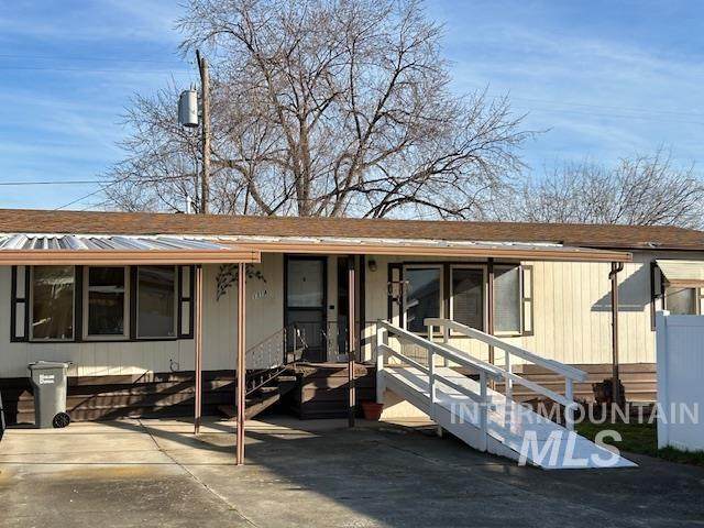 2015 6th Ave - Photo 1