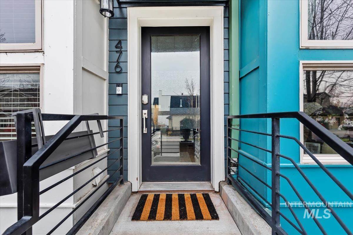 476 Thurman Mill Street - Photo 1