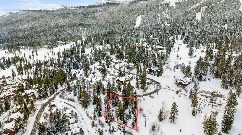 484 Whitewater Drive - Photo 1