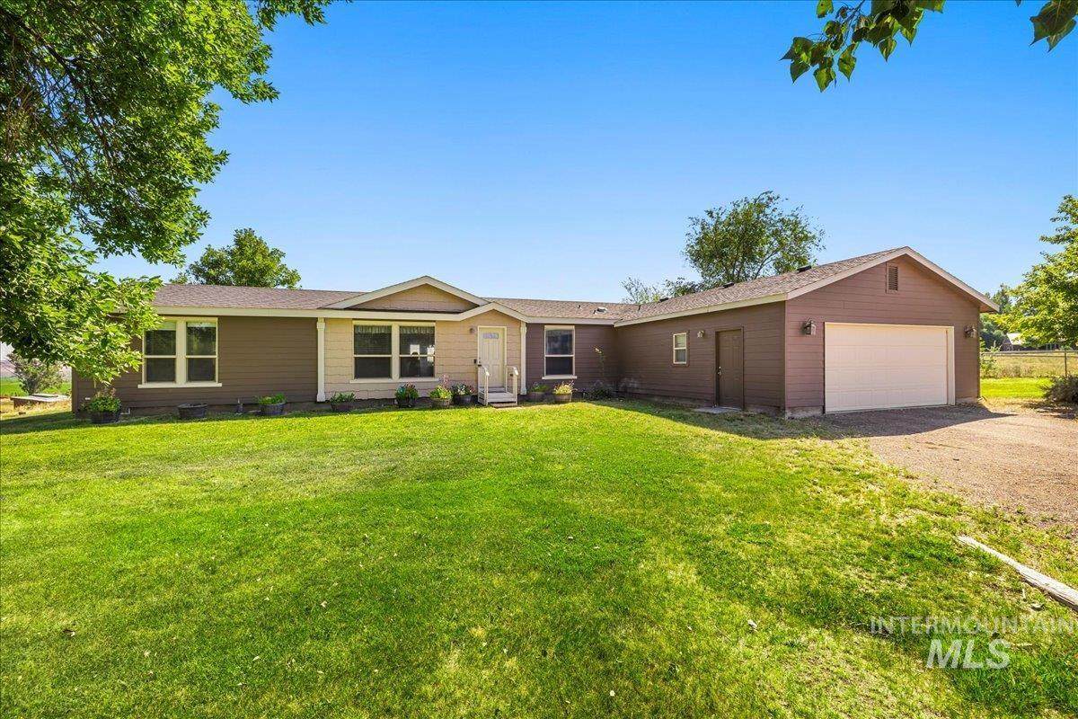 37786 State Highway 78 - Photo 1