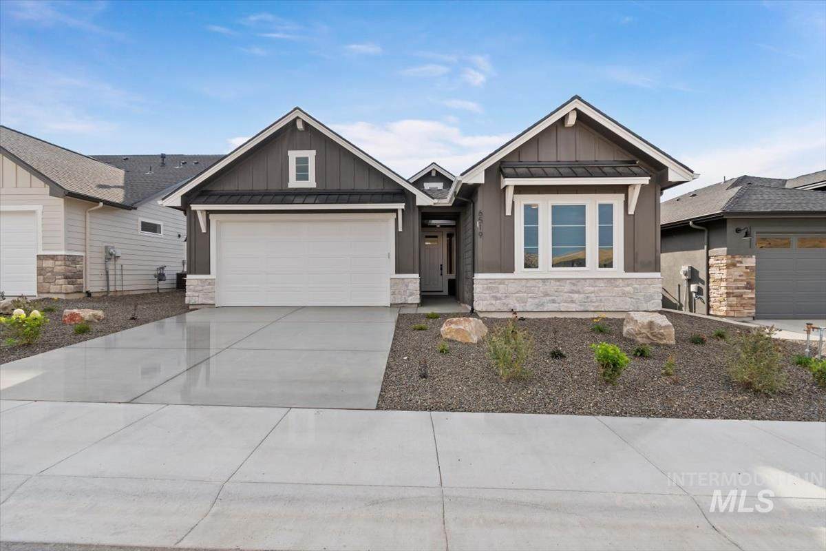 2104 Rodeo St - Photo 1