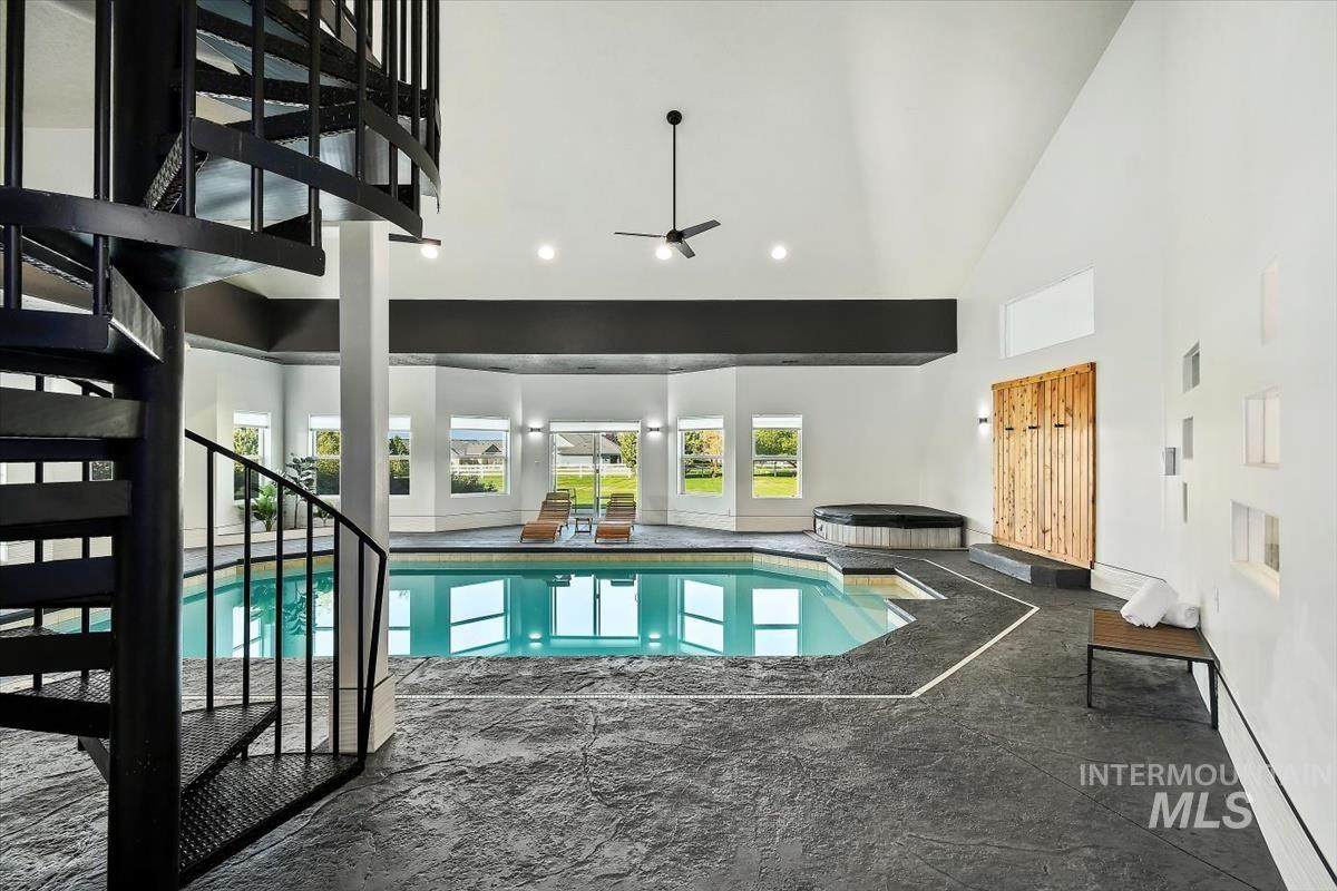 2095 Meridian Rd - Photo 1