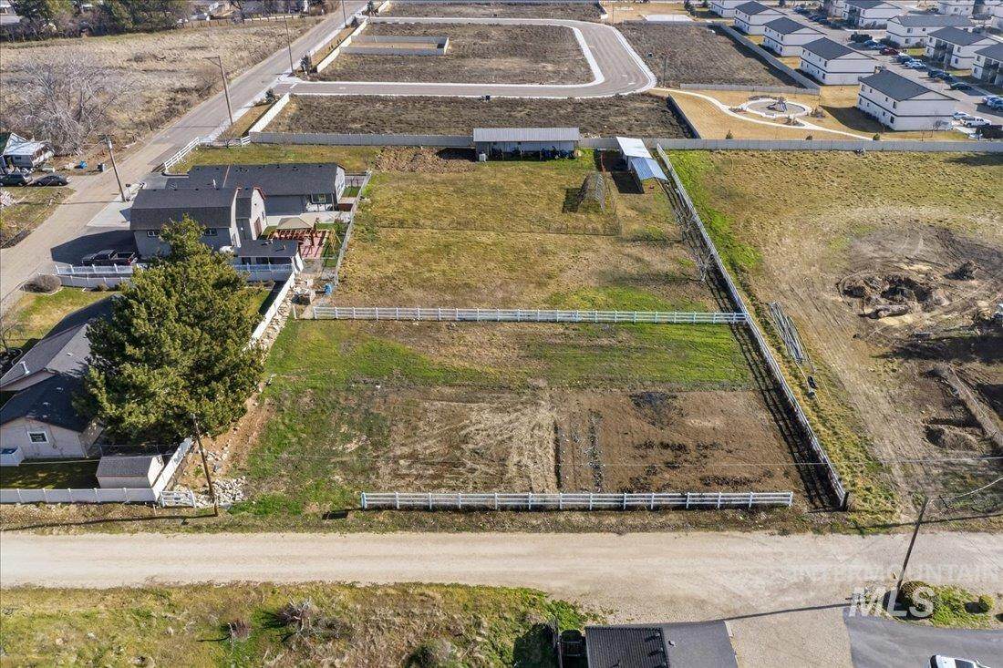 TBD Syringa Ln - Photo 1