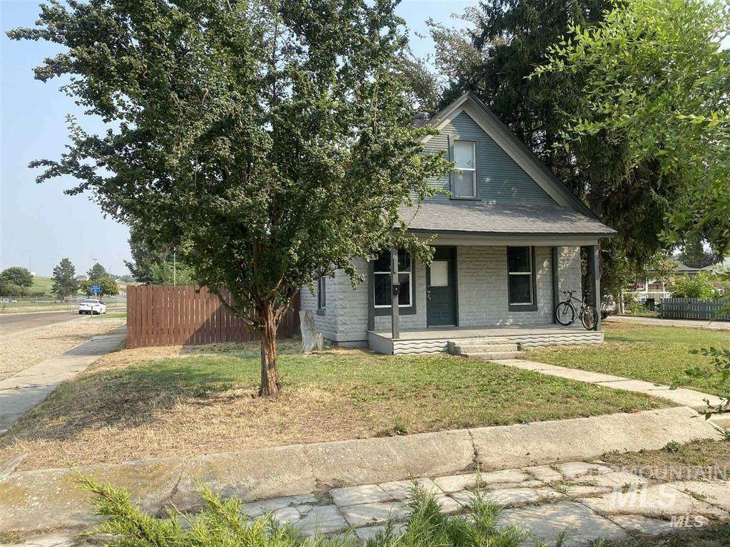 722 Kimball - Photo 1