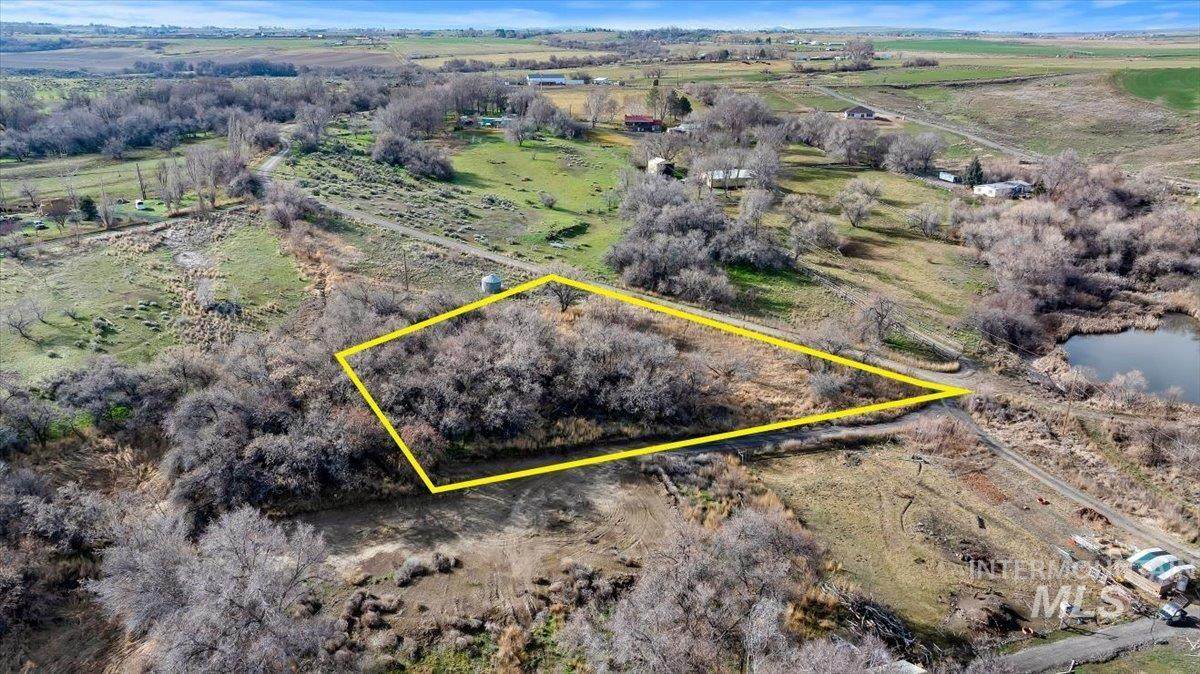 https://bt-photos.global.ssl.fastly.net/imls/orig_boomver_1_98977117-2.jpg