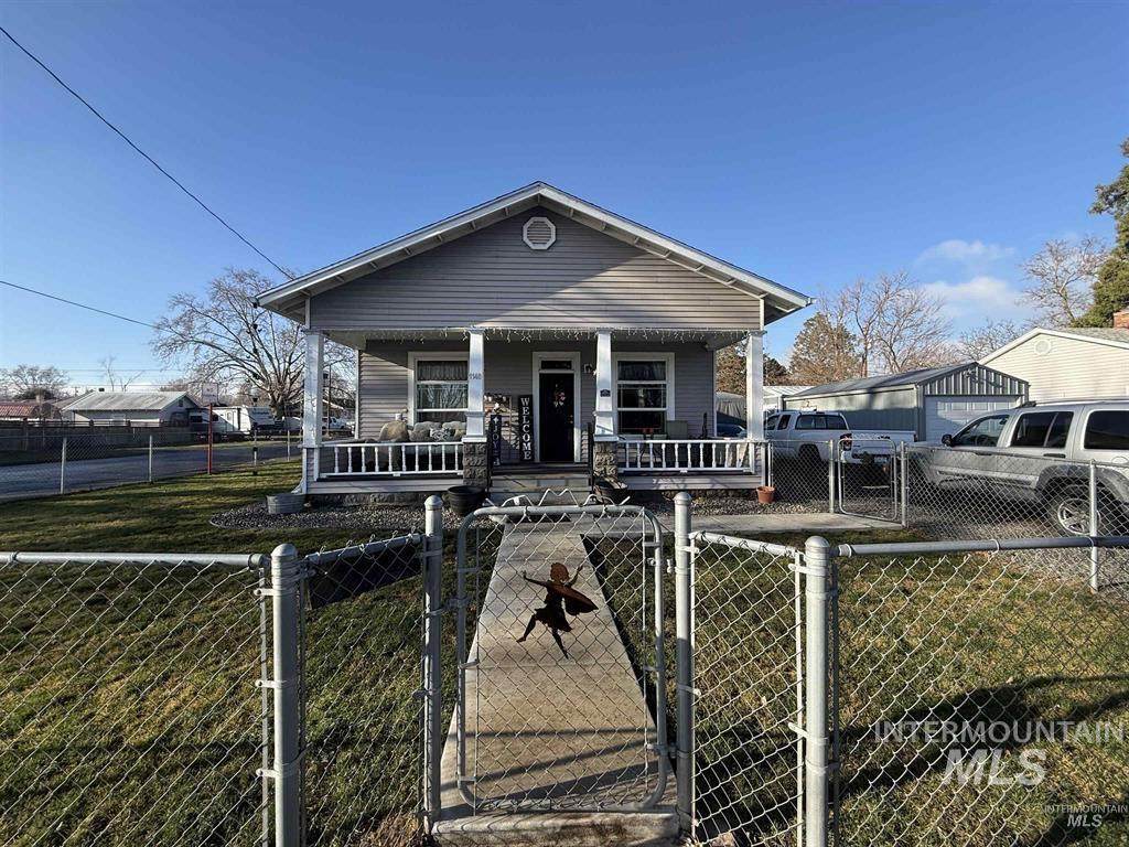 1148 6th Street - Photo 1