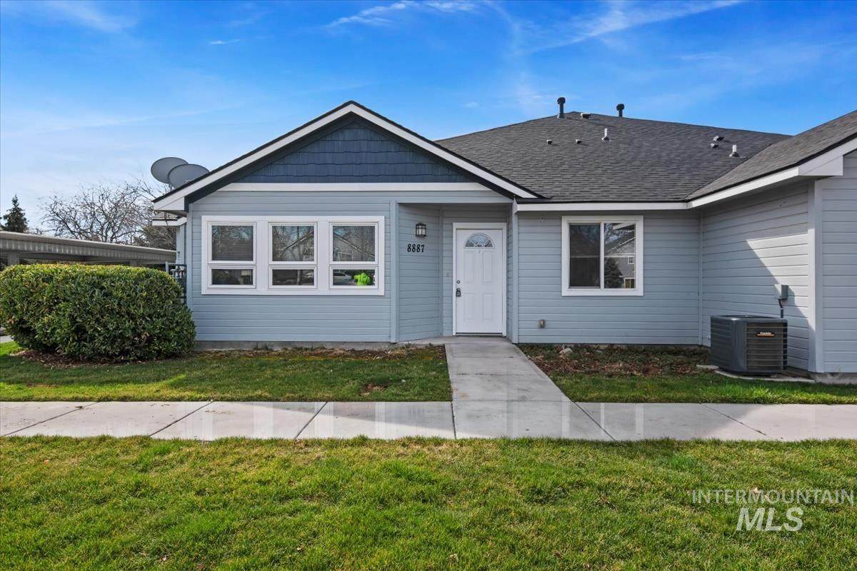 8887 Candleston Ln - Photo 1