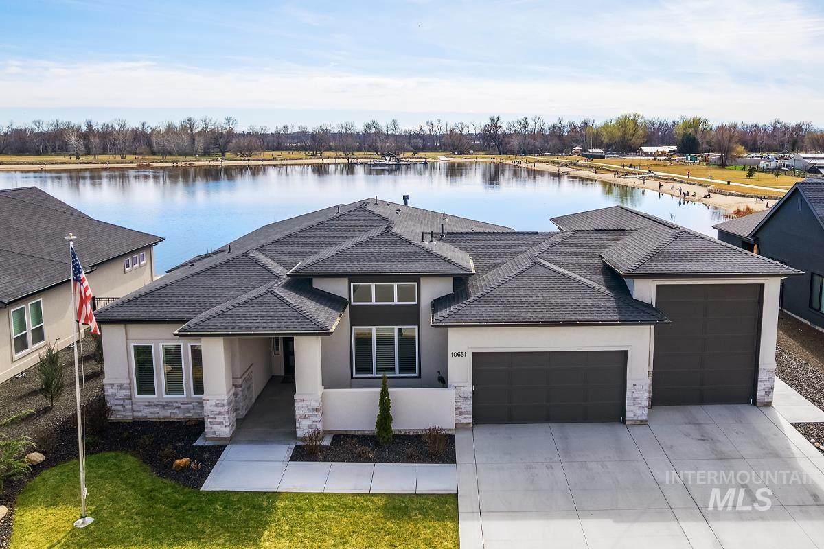 10651 Otter Rock Dr - Photo 1