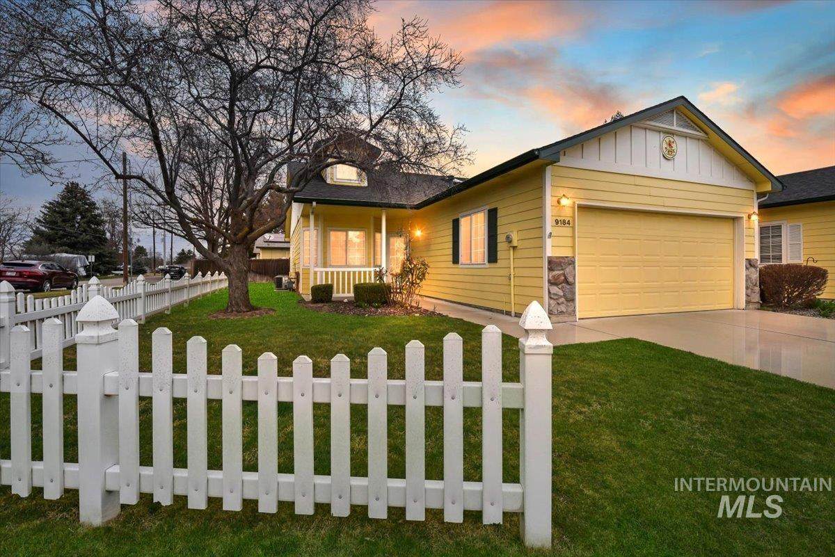 9184 Tudor Ct - Photo 1