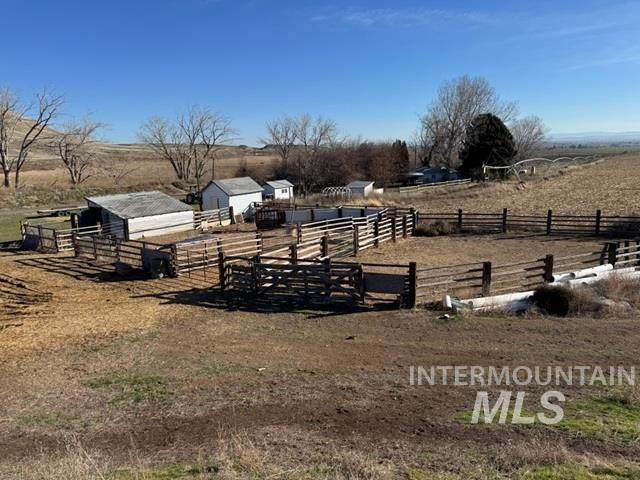 2580 Schweizer Rd - Photo 1