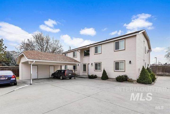 2555 Malad St - Photo 1