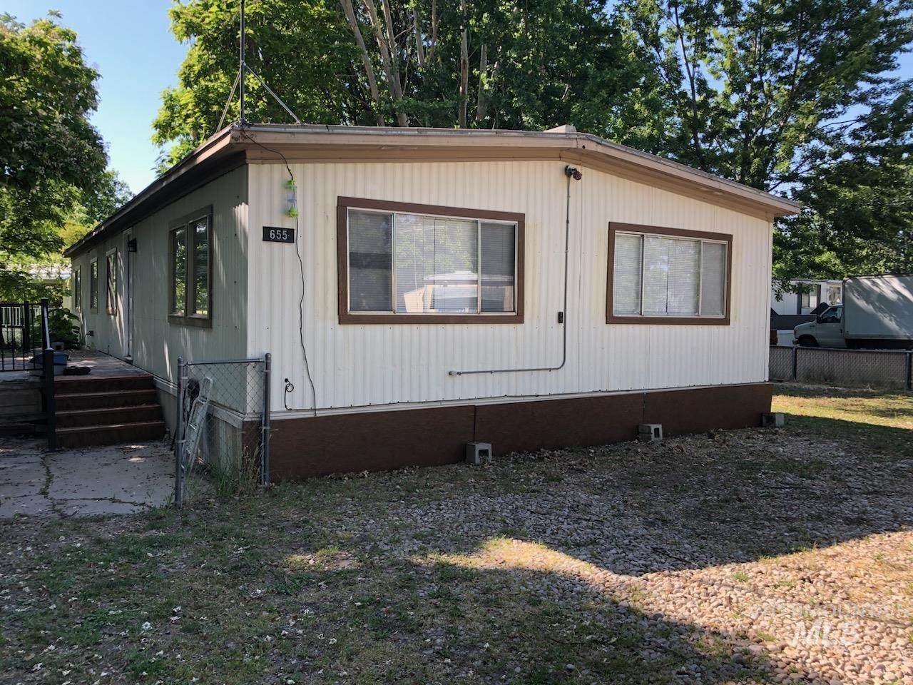 655 Dolson Lane - Photo 1