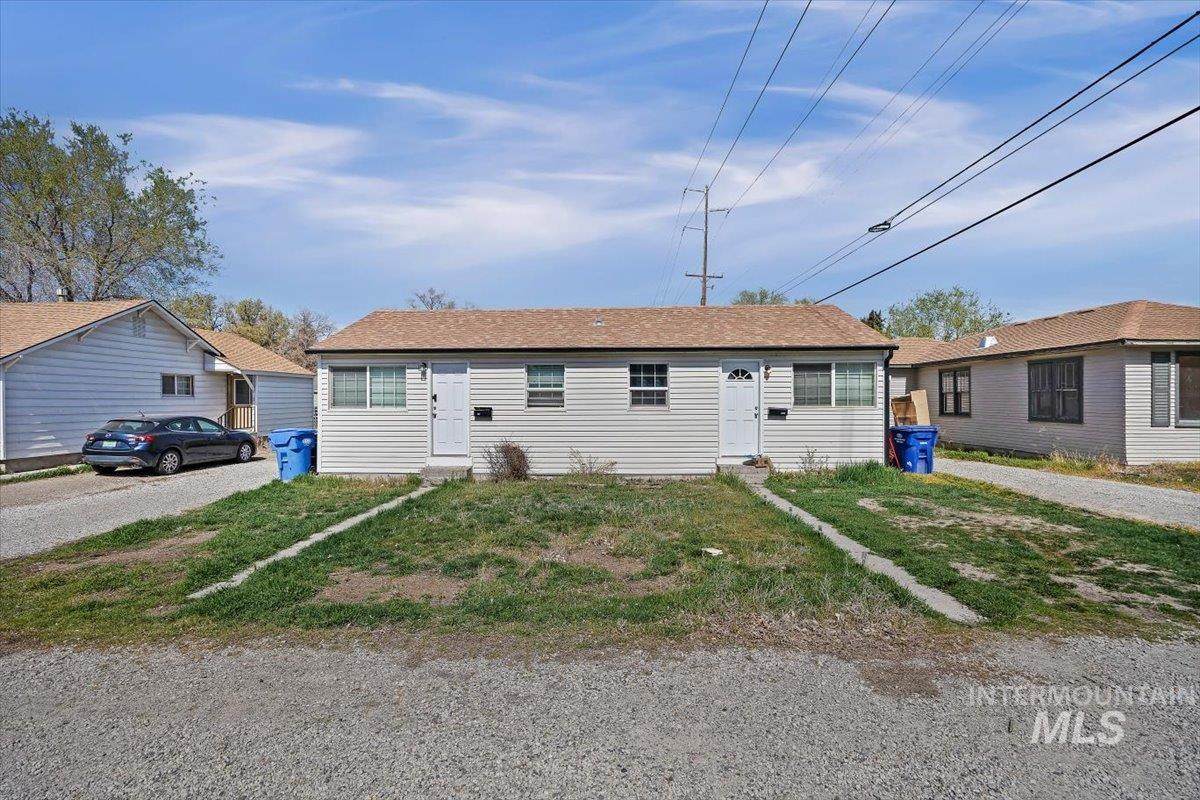 467 & 471 Borah Ave - Photo 1