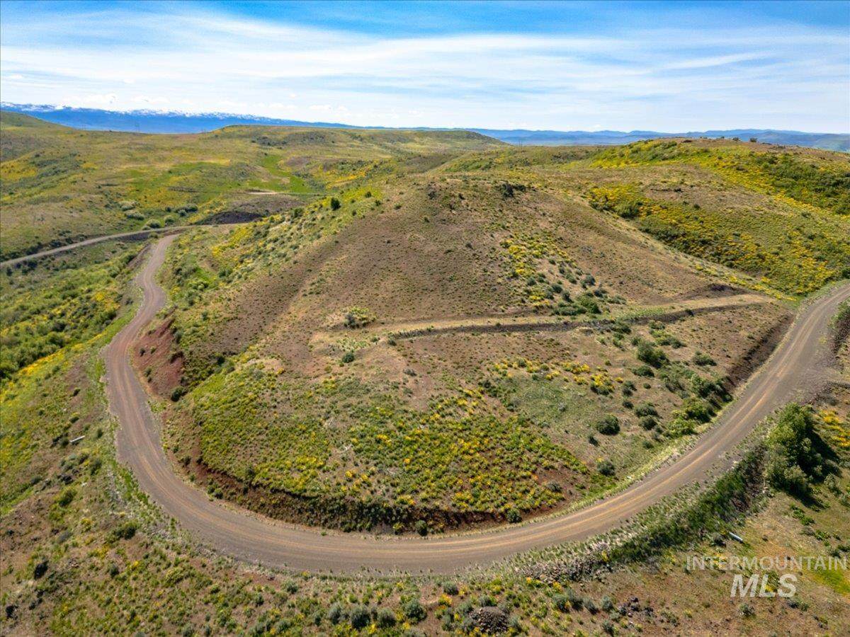 L25 Cuddy View Drive - Photo 1
